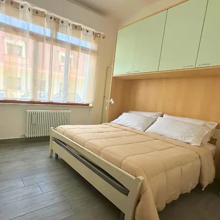 Casa Perla Marina - 50 Mt Dalla Con Parcheggio Privato Дом отдыха