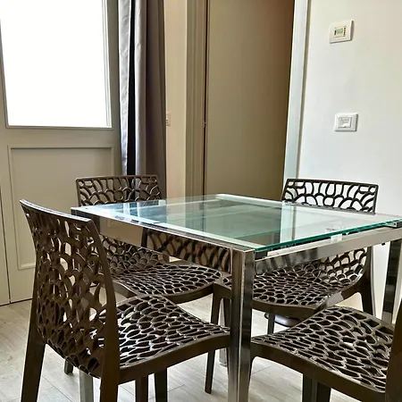 Дом отдыха Casa Perla Marina - 50 Mt Dalla Con Parcheggio Privato Сенигаллия